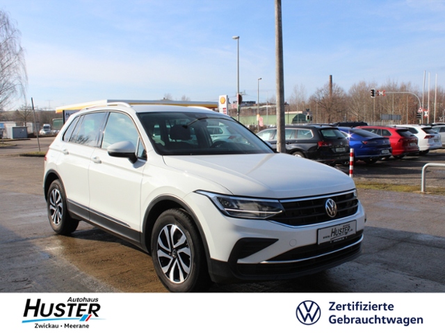 Tiguan Active 1.5 TSI OPF *AHK,NAVI,RFK,4xSHZ*