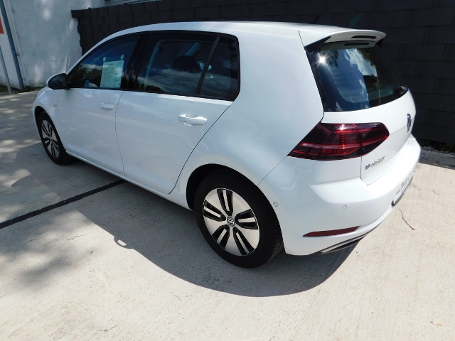 Golf VII e-Golf *Active light,ACC,APP-Connect*