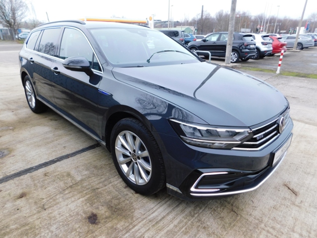 Passat Variant GTE 1.4 TSI Hybrid *ACC,AHK,Kamer