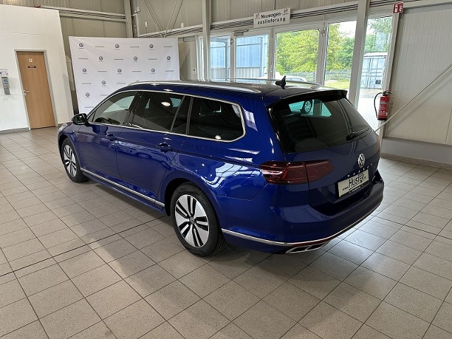 Passat Variant Elegance R-Line 4Motion 2.0 TDI D