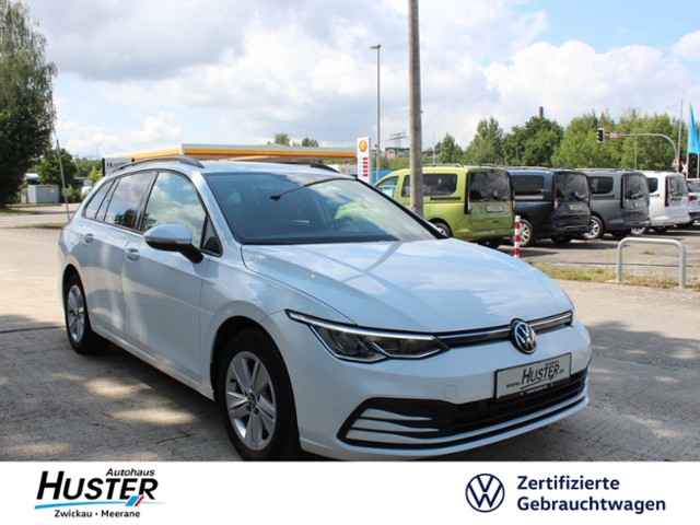 Golf VIII Variant Life 1.5 eTSI DSG OPF *NAVI,AP